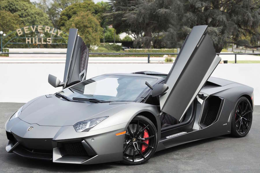 Lamborghini Aventador Roadster 1-706